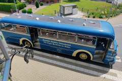 4fdb95a8-afaf-4a36-84f0-ee81ff661b89