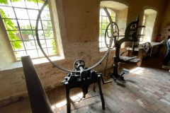 a634be49-73fc-4053-b15b-ad75b0eba08d